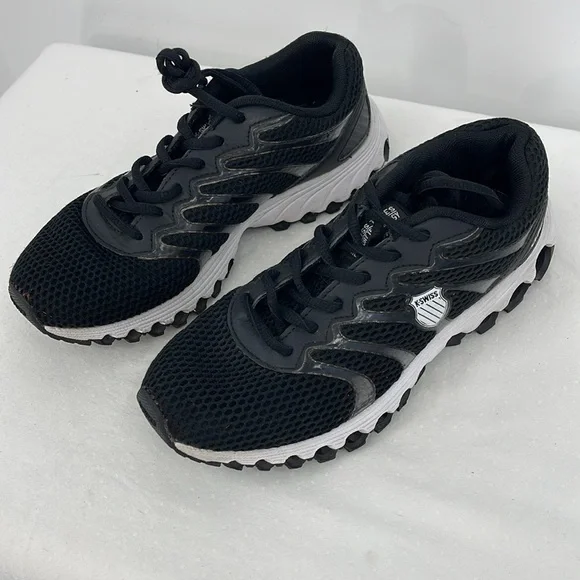 K-SWISS WOMENS SIZE 5 Black Athletic Shoes - Picture 2 of 7